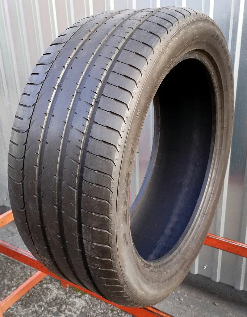 Б/у шина 295/40 R21 Pirelli P Zero