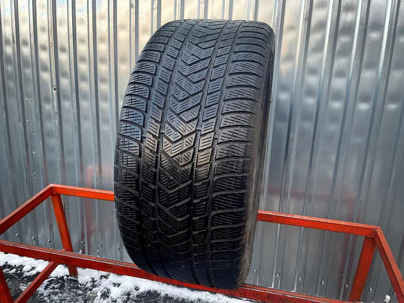 Б/у шина 295/45 R20 Pirelli Scorpion Winter