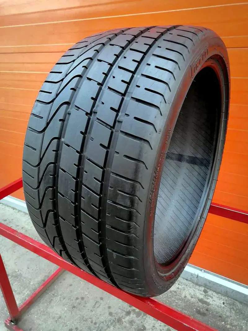 Б/у шина 305/30 R20 Pirelli P Zero