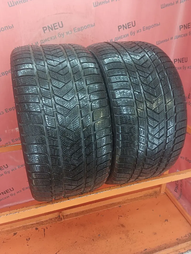 Пара б/у шин 305/30 R20 Pirelli Winter Sottozero 3