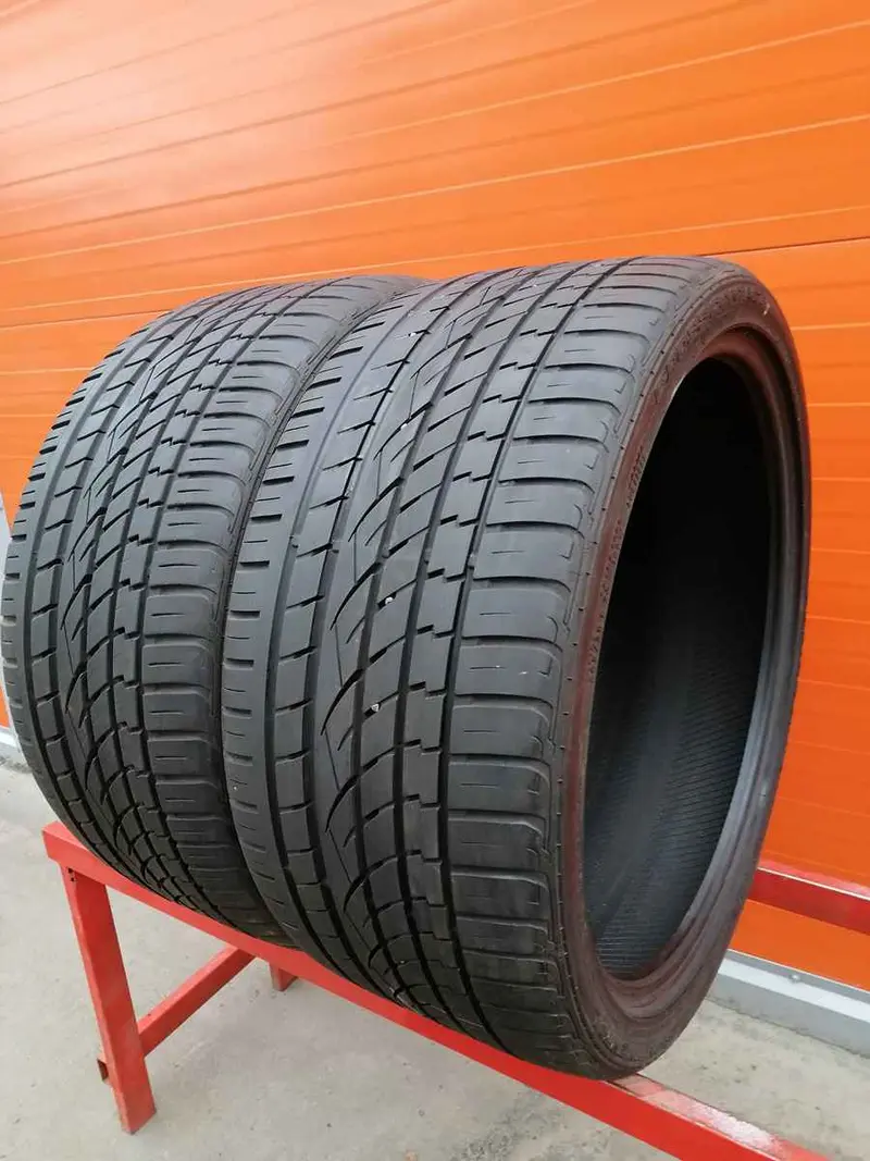 Пара б/у шин 305/30 R23 Continental ContiCrossContact UHP