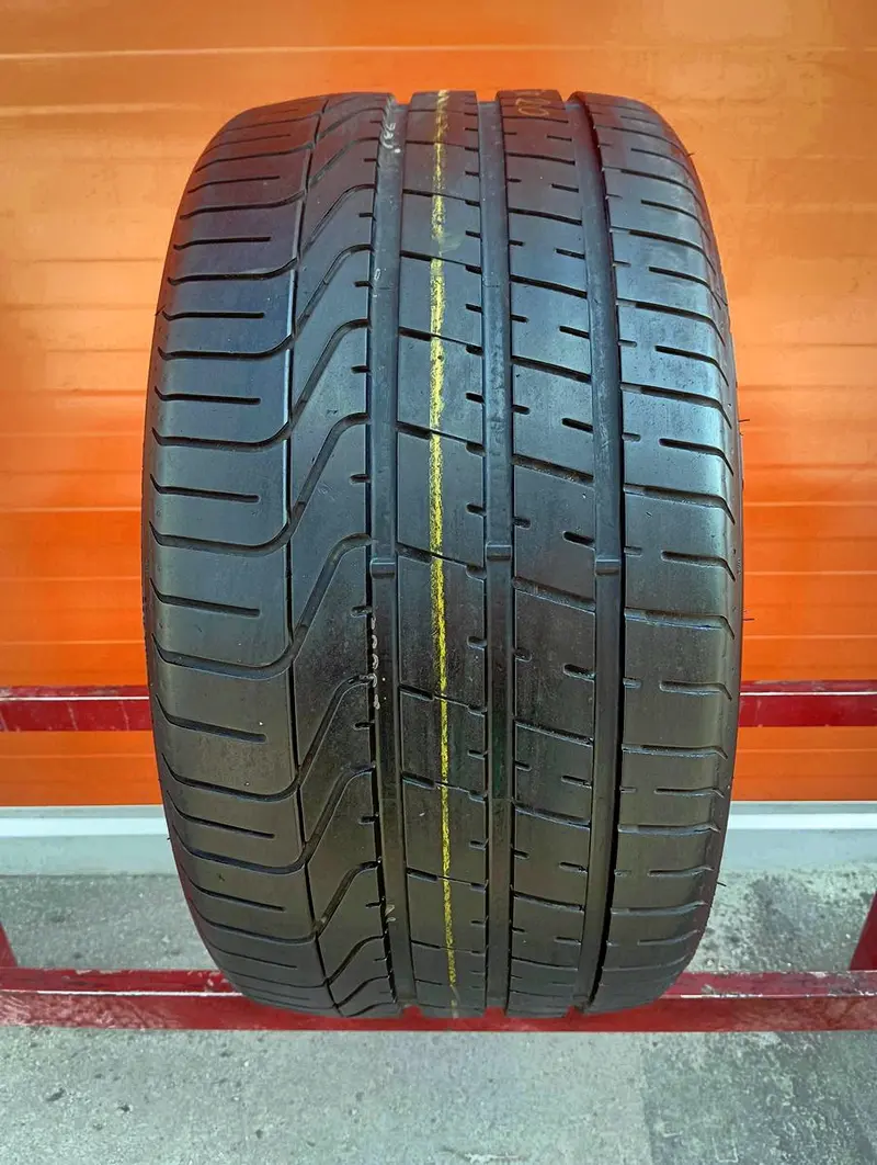 Б/у шина 305/35 R20 Pirelli P Zero