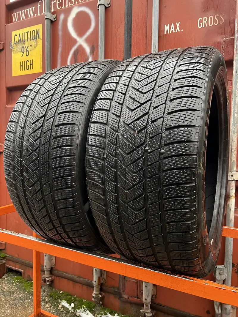 Пара б/у шин 305/40 R20 Pirelli Scorpion Winter