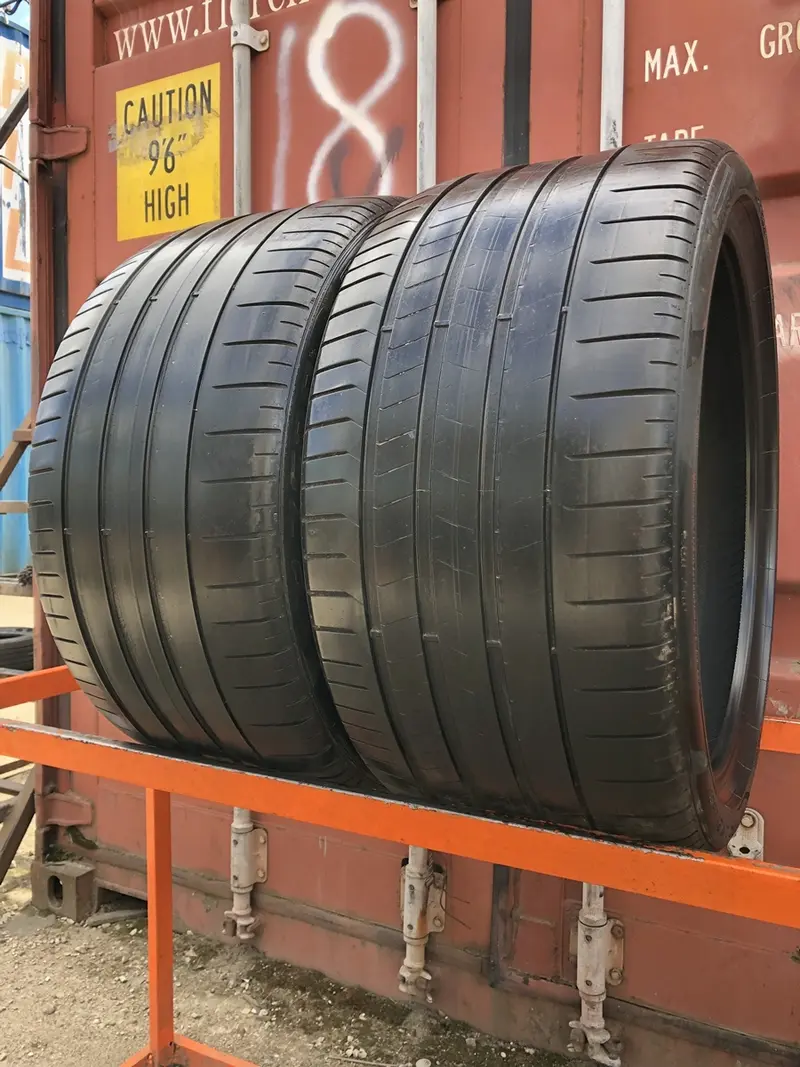 Пара б/у шин 315/30 R21 Pirelli P Zero PZ4