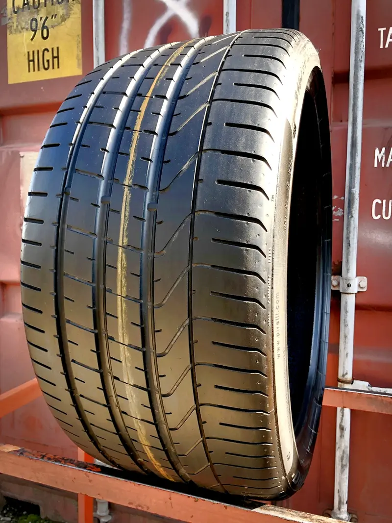 Б/у шина 315/30 R22 Pirelli P Zero, фото 1