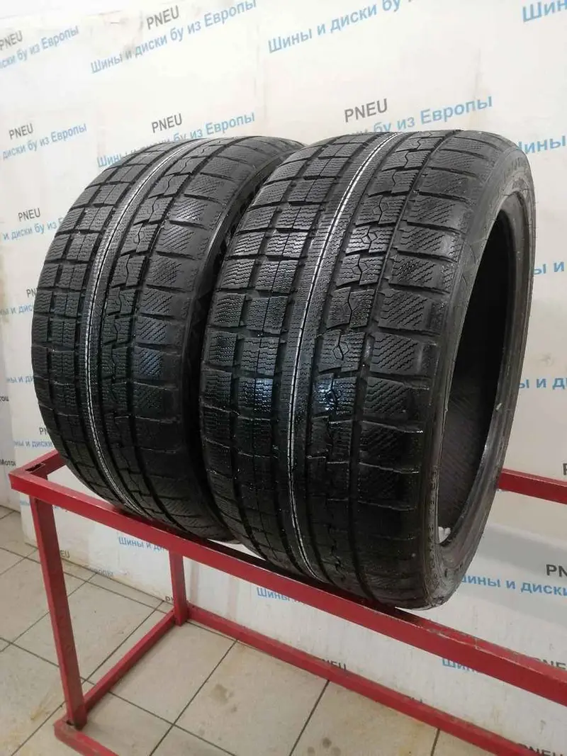 Пара б/у шин 315/35 R20 Nitto NT90W