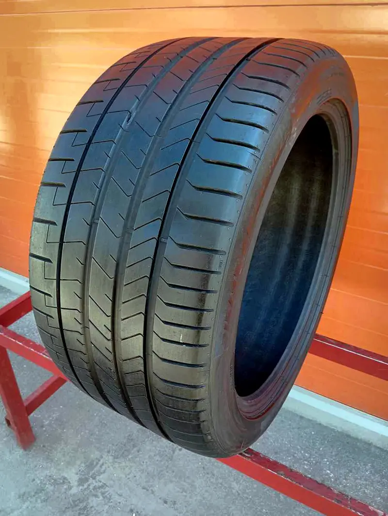 Б/у шина 315/35 R20 Pirelli P Zero PZ4