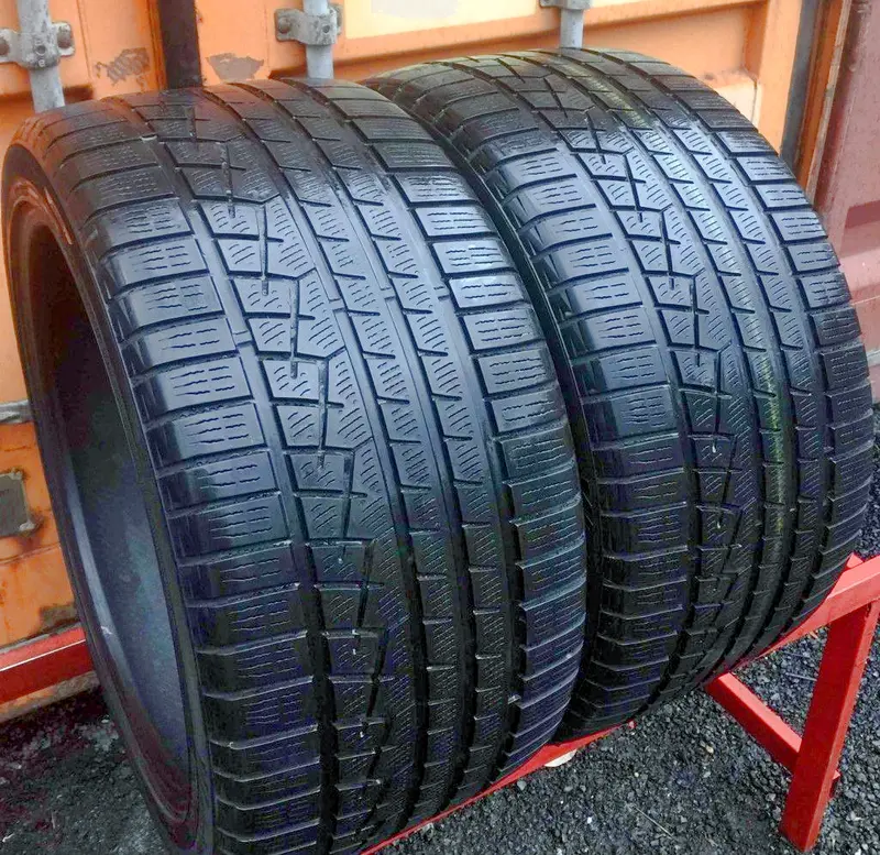 Пара б/у шин 315/35 R20 Yokohama W.drive V902 B