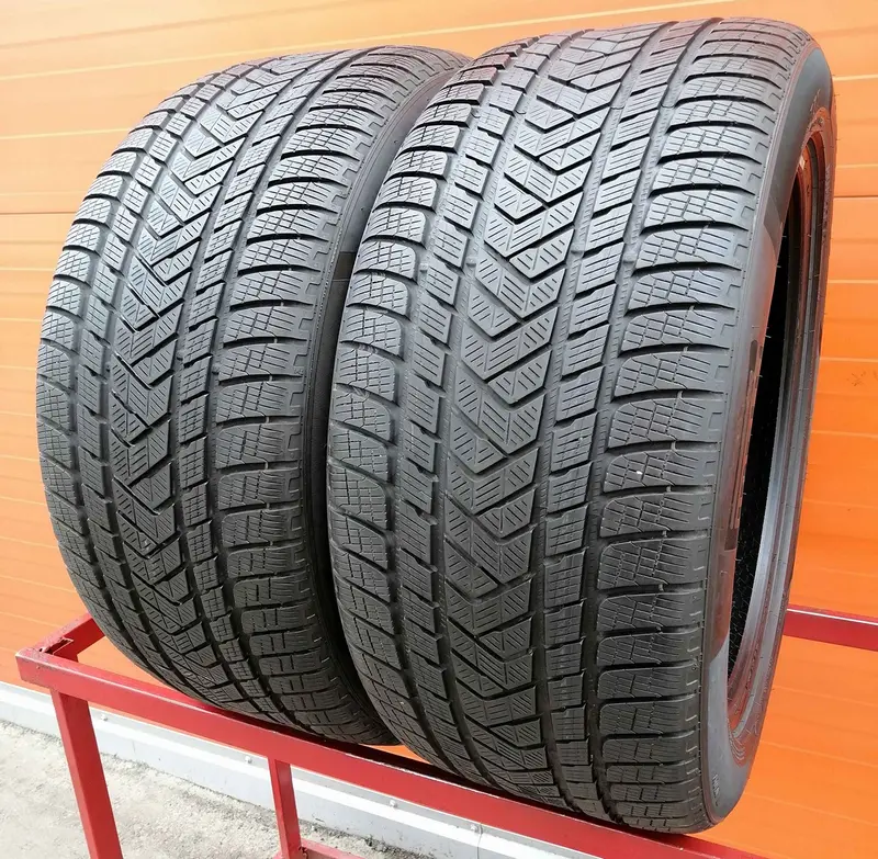 Пара б/у шин 315/40 R21 Pirelli Scorpion Winter