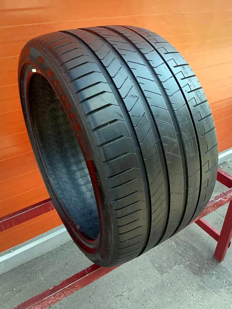 Б/у шина 325/30 R20 Pirelli P Zero PZ4