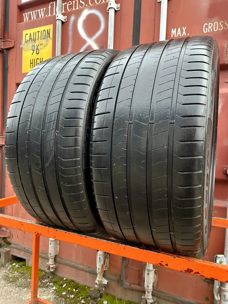 Пара б/у шин 325/30 R23 Pirelli P Zero PZ4